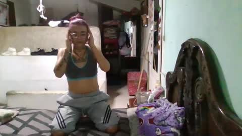 Snapshot of abbyasher chatting on 01.11.25 Abby online show from 01.11.25