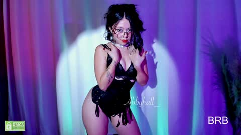 Snapshot of abbyhall__ chatting on 01.10.25 INSTAGRAM abby hall82 online show from 01.10.25