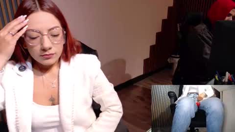 Snapshot of abbystones chatting on 02.24.26 Abby Stones online show from 02.24.26