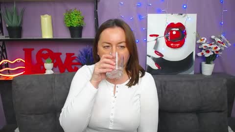 abbytaylorr online show from 03.12.25