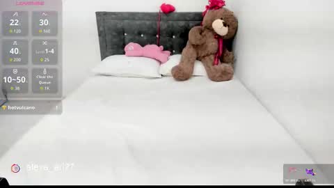 Snapshot of abdelsolis chatting on 09.24.25 kaori online show from 09.24.25