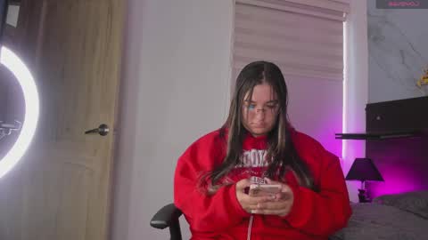 abella_as_ online show from 04.04.26