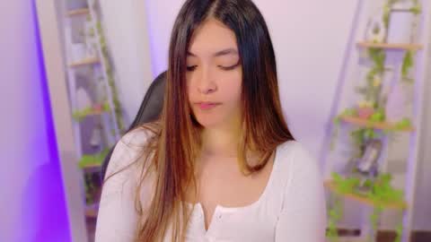 Snapshot of abella_ruiz chatting on 05.29.26 Abella Ruiz online show from 05.29.26