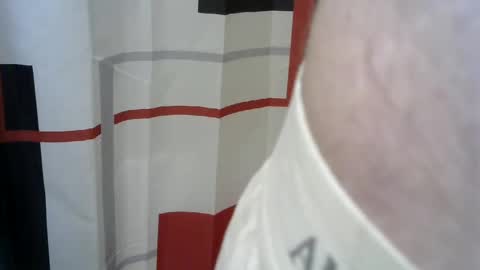 AbercrombieGuy22 online show from 10.20.25