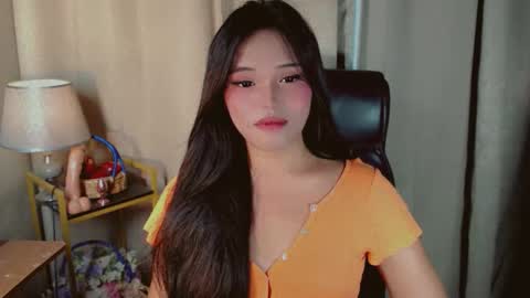 Snapshot of abetterchristine chatting on 05.10.26 Abetterchristine online show from 05.10.26