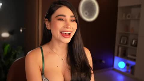 abie_owen online show from 05.12.26