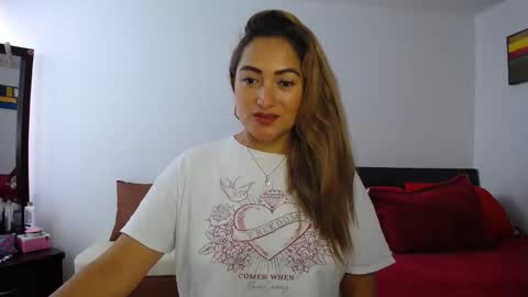 Snapshot of abie_spicy_ chatting on 04.13.26 ximena online show from 04.13.26