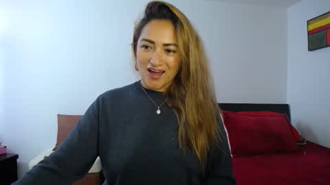 Snapshot of abie_spicy_ chatting on 04.25.26 ximena online show from 04.25.26