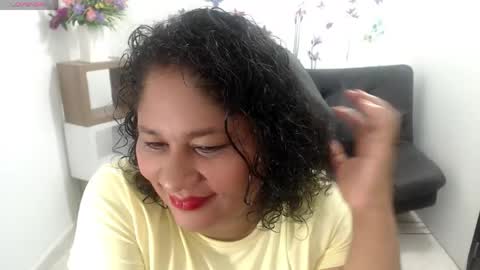 Snapshot of abigail_21__ chatting on 04.14.26 ABIGAIL online show from 04.14.26