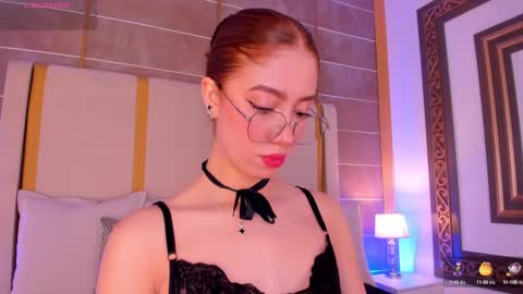    online show from 10.11.25