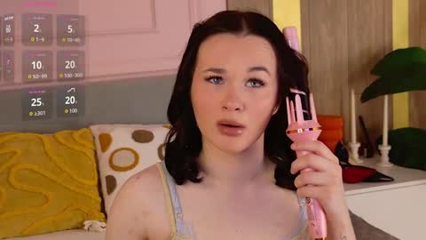 Snapshot of abigailforl chatting on 05.27.26 abigailforl online show from 05.27.26