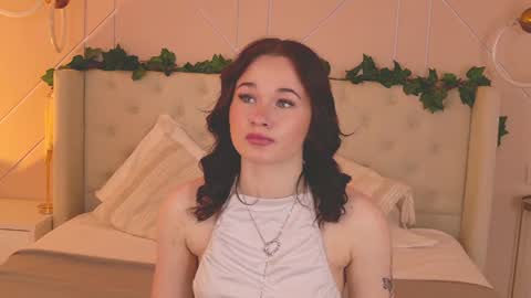 Snapshot of abigailforl chatting on 07.16.26 abigailforl online show from 07.16.26