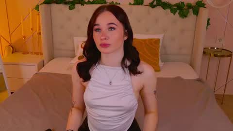 Snapshot of abigailforl chatting on 07.21.26 abigailforl online show from 07.21.26