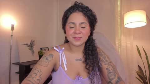 Snapshot of abigaill_13 chatting on 01.26.25 Abigail online show from 01.26.25