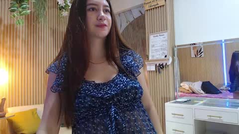 abigailowensss online show from 04.06.26