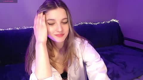 Abigail online show from 04.25.26