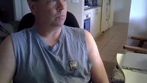 Snapshot of abo38 chatting on 12.16.25 abo38 online show from 12.16.25