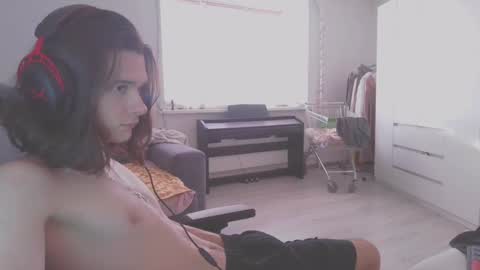 Snapshot of abobus123 chatting on 02.06.25 hi cum in pvt noi extra tip online show from 02.06.25