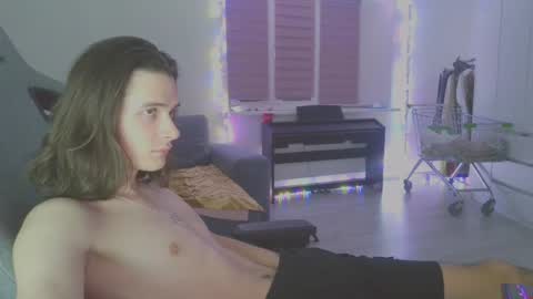 Snapshot of abobus123 chatting on 02.08.25 hi cum in pvt noi extra tip online show from 02.08.25