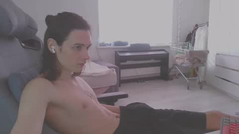 Snapshot of abobus123 chatting on 03.02.25 hi cum in pvt noi extra tip online show from 03.02.25