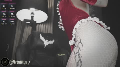 Snapshot of abril__colen chatting on 12.25.24 April online show from 12.25.24