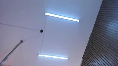 Snapshot of abril_ricci chatting on 02.20.25 Abril online show from 02.20.25