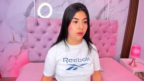 Abril online show from 03.12.26