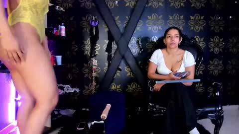 AbrilSonne online show from 03.18.26