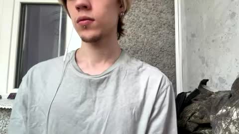 Snapshot of abslut chatting on 06.29.26 Nick online show from 06.29.26