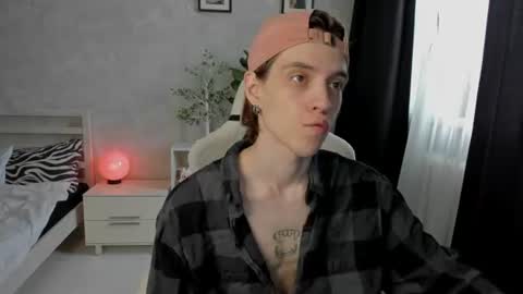 Snapshot of abslut chatting on 07.02.26 Nick online show from 07.02.26