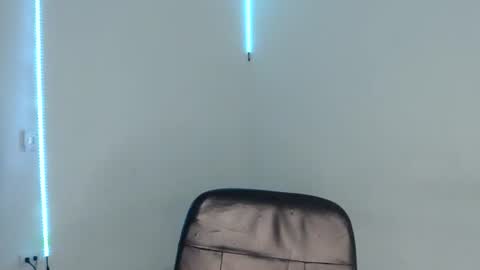 Snapshot of abyy_thomson chatting on 01.16.26 abyy_thomson online show from 01.16.26