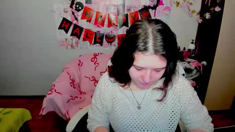 Kate online show from 10.29.25