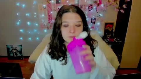 Snapshot of acid_kate chatting on 06.15.26 Kate online show from 06.15.26