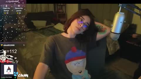 Snapshot of acidkaos chatting on 10.17.25 Lana 3 online show from 10.17.25