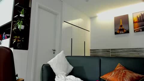 MAIYA online show from 02.11.25