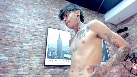 Acid Milo online show from 12.06.24