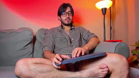 Snapshot of ackerman_eren_ chatting on 10.03.25 R. online show from 10.03.25