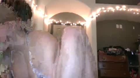 Snapshot of acs995 chatting on 11.21.25 OF online show from 11.21.25