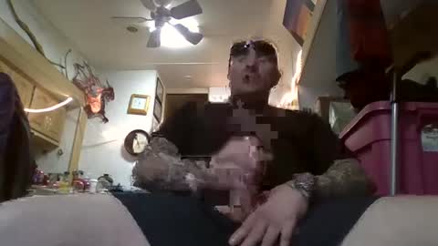 Snapshot of act_right_dub420 chatting on 01.04.25 act_right_dub420 online show from 01.04.25