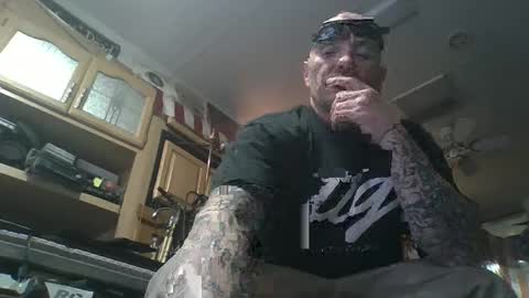 Snapshot of act_right_dub420 chatting on 02.19.25 act_right_dub420 online show from 02.19.25