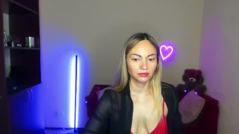 Snapshot of adalina_teacher chatting on 06.11.26 Adalina online show from 06.11.26