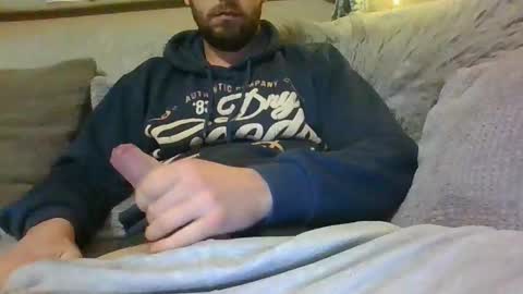 Snapshot of adam0910 chatting on 01.15.25 adam0910 online show from 01.15.25