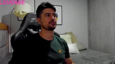 Snapshot of adam_clarke chatting on 10.03.25 adam clarke online show from 10.03.25