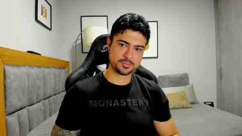 Snapshot of adam_clarke chatting on 10.22.25 adam clarke online show from 10.22.25