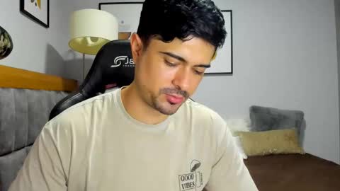 Snapshot of adam_clarke chatting on 12.15.25 adam clarke online show from 12.15.25