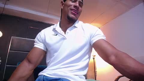 adam_fit19cm online show from 03.26.26