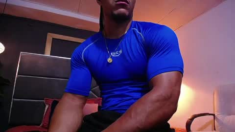 adam_fit19cm online show from 04.14.26