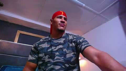 adam_fit19cm online show from 07.14.26