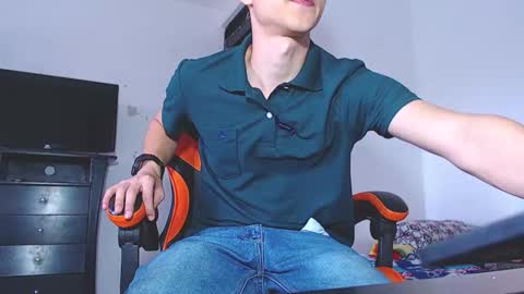 adam hot11 online show from 02.15.26