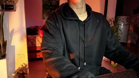 Adam Valencia online show from 04.28.26